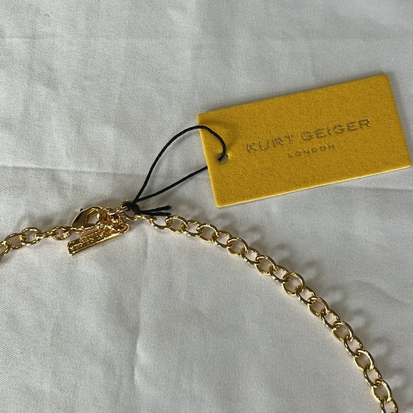 Kurt Geiger London Eagle Heart Crystal Necklace gold Romantic NEW - Picture 8 of 11